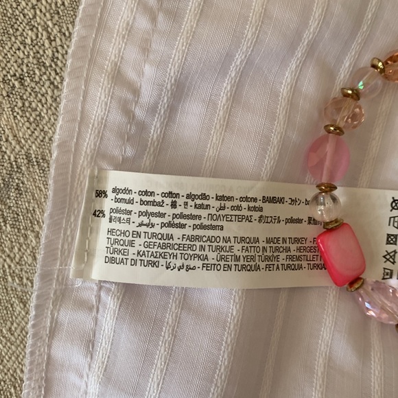 ZARA Top w/Ruffles - Picture 11 of 11